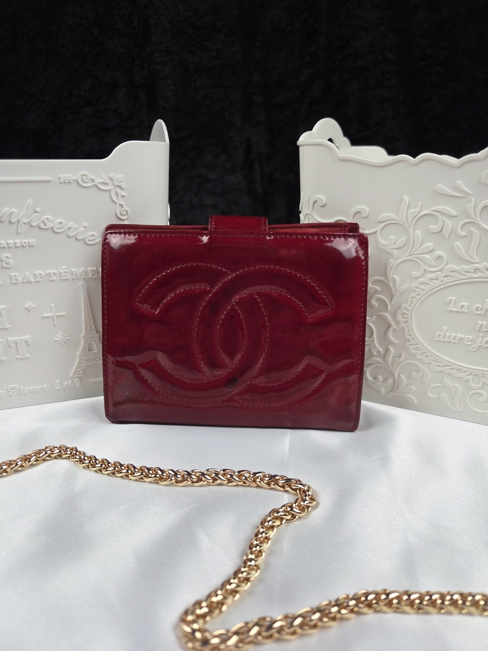 Vintage Chanel Red Patent Leather Oversized CC Kiss Lock Wallet